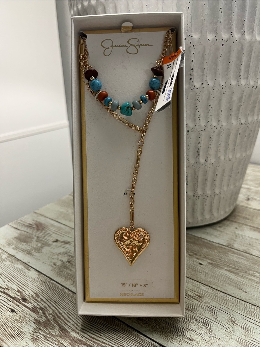 Jessica Simpson necklace